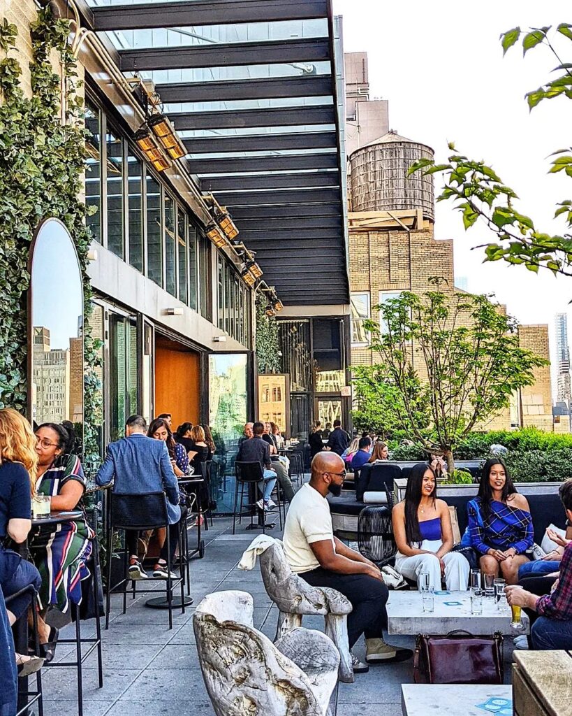 The 14 Best Rooftop Bars In NYC - Starchild Rooftop